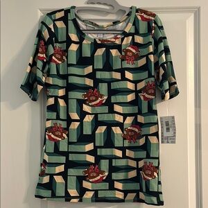 LuLaRoe Graphic Santa Bear Green Fitted short sleeve Gigi Tee
